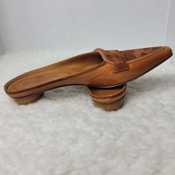 Tommy Bahama Women's Size 7 Mule Shoes Point Toe Brown Leather Suede - Picture 5 of 11
